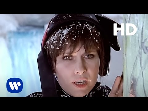 Pretenders - 2000 Miles (Official Music Video) [HD Remaster]