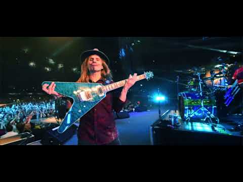 POISON - 2017 Tour Wrap